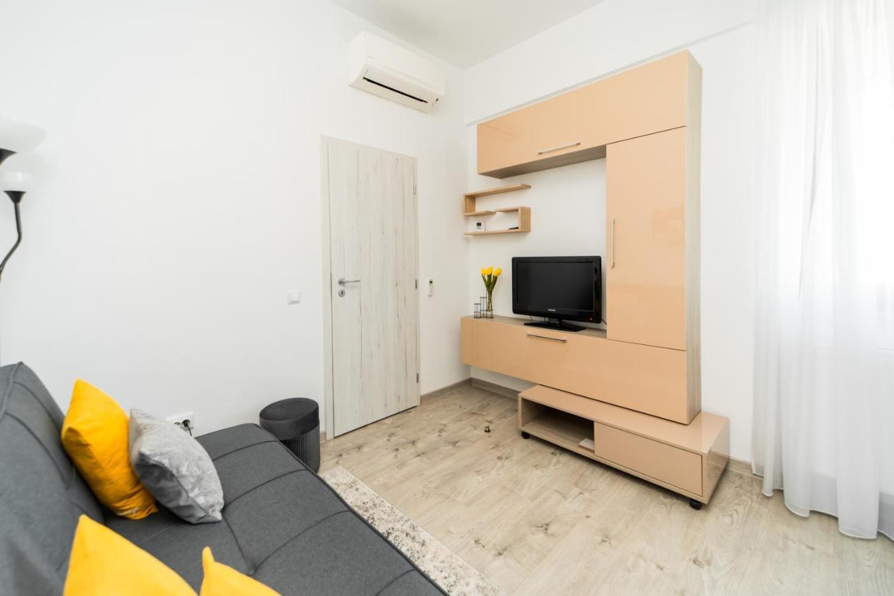 Panorama View Apartment 2Km To Palas Iasi Ngoại thất bức ảnh